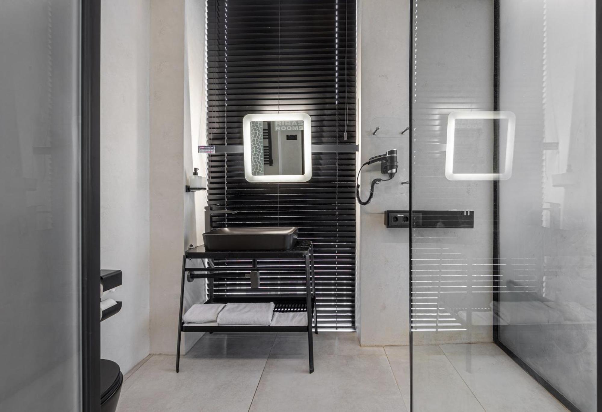 Ribas Rooms Lutsʼk Exterior foto